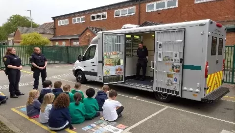 Mobile Prison Used to Educate Children about Crime