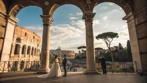 Discovering Justin Alexander's Engaging Wedding Day Experience in Rome